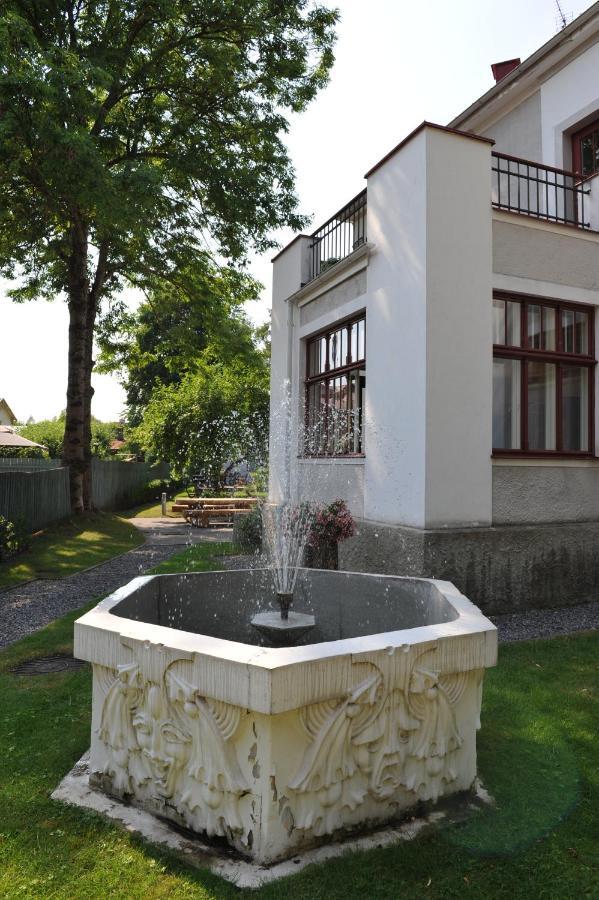 Villa Meri Apartments Parnu Bagian luar foto